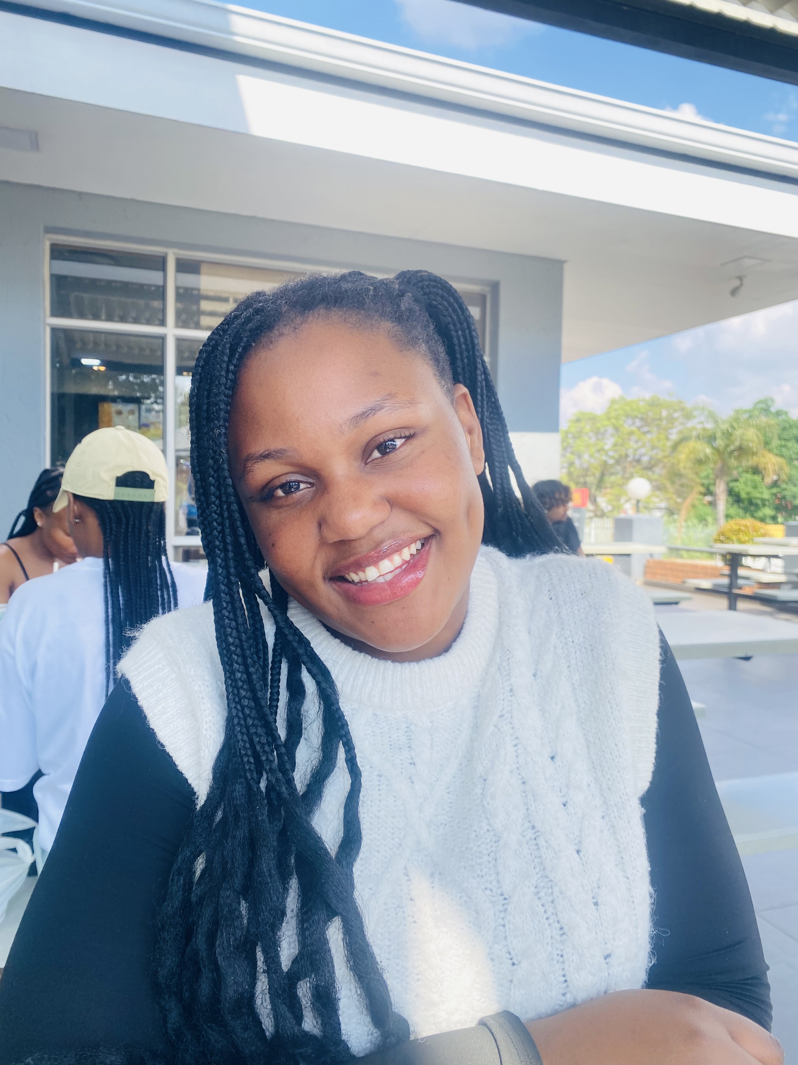 Buyelwa Shandu